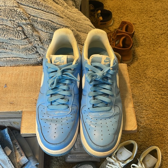University Blue Air Force 1 Low - Picture 2 of 5